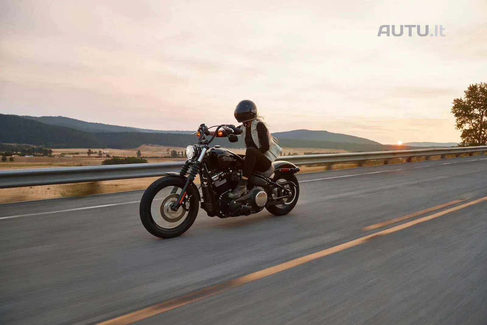 Harley-Davidson Sportster Iron 883 — nuotrauka 2