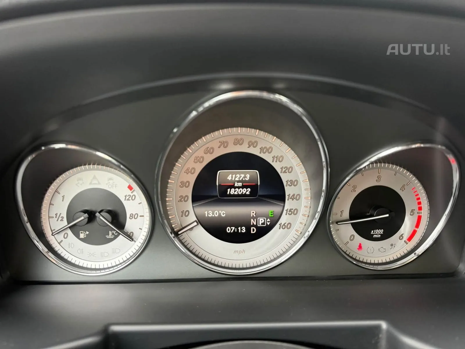 Mercedes-Benz GLK250 — nuotrauka 11