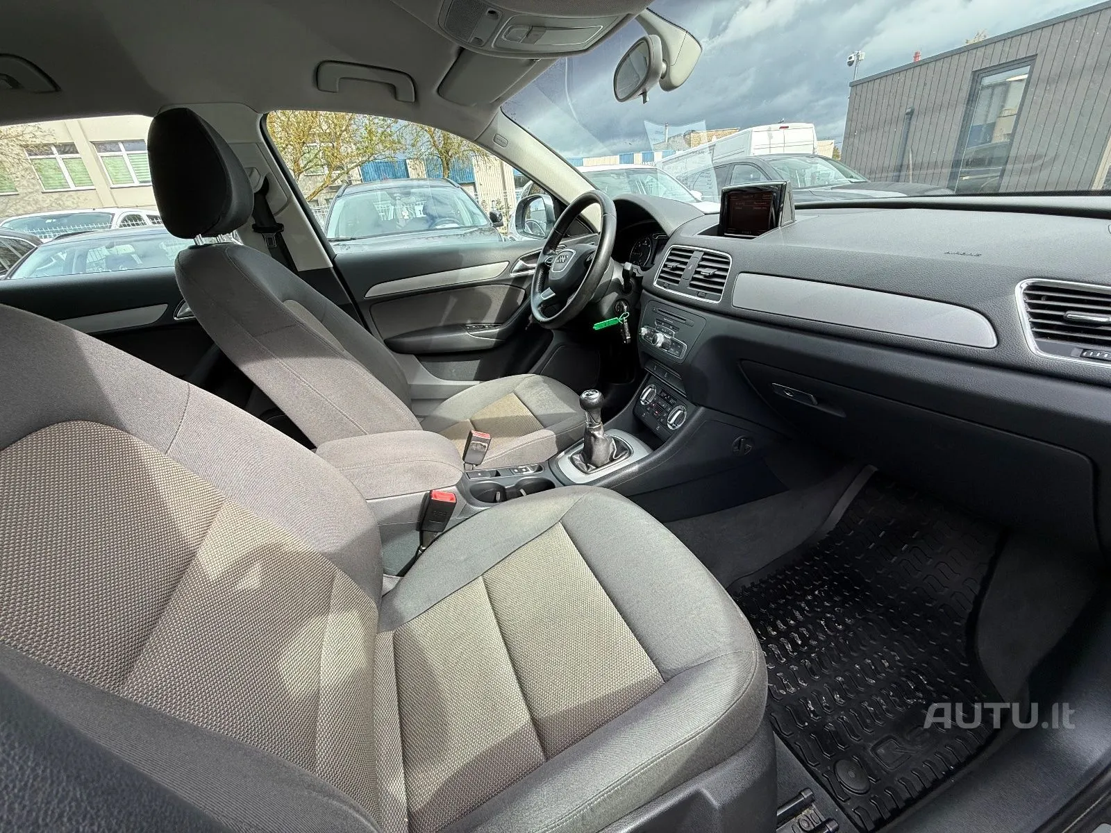 Audi Q3 2012 — nuotrauka 5