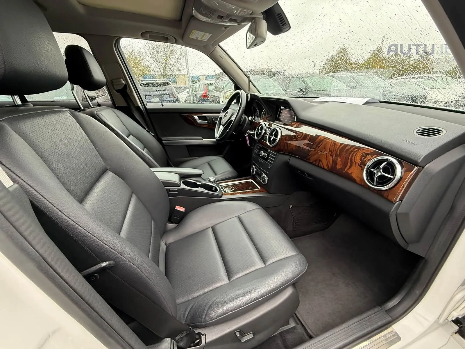 Mercedes-Benz GLK250 — nuotrauka 5