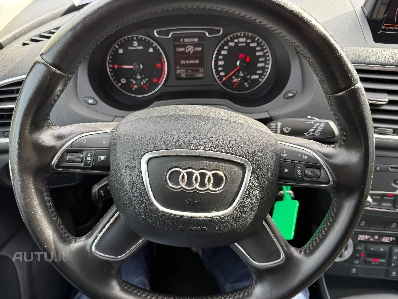Audi Q3 2012 — nuotrauka 11