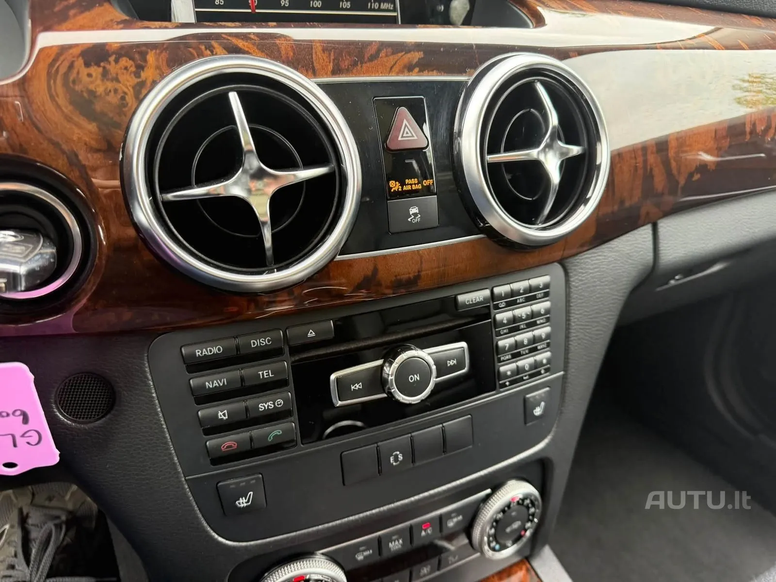 Mercedes-Benz GLK250 — nuotrauka 15