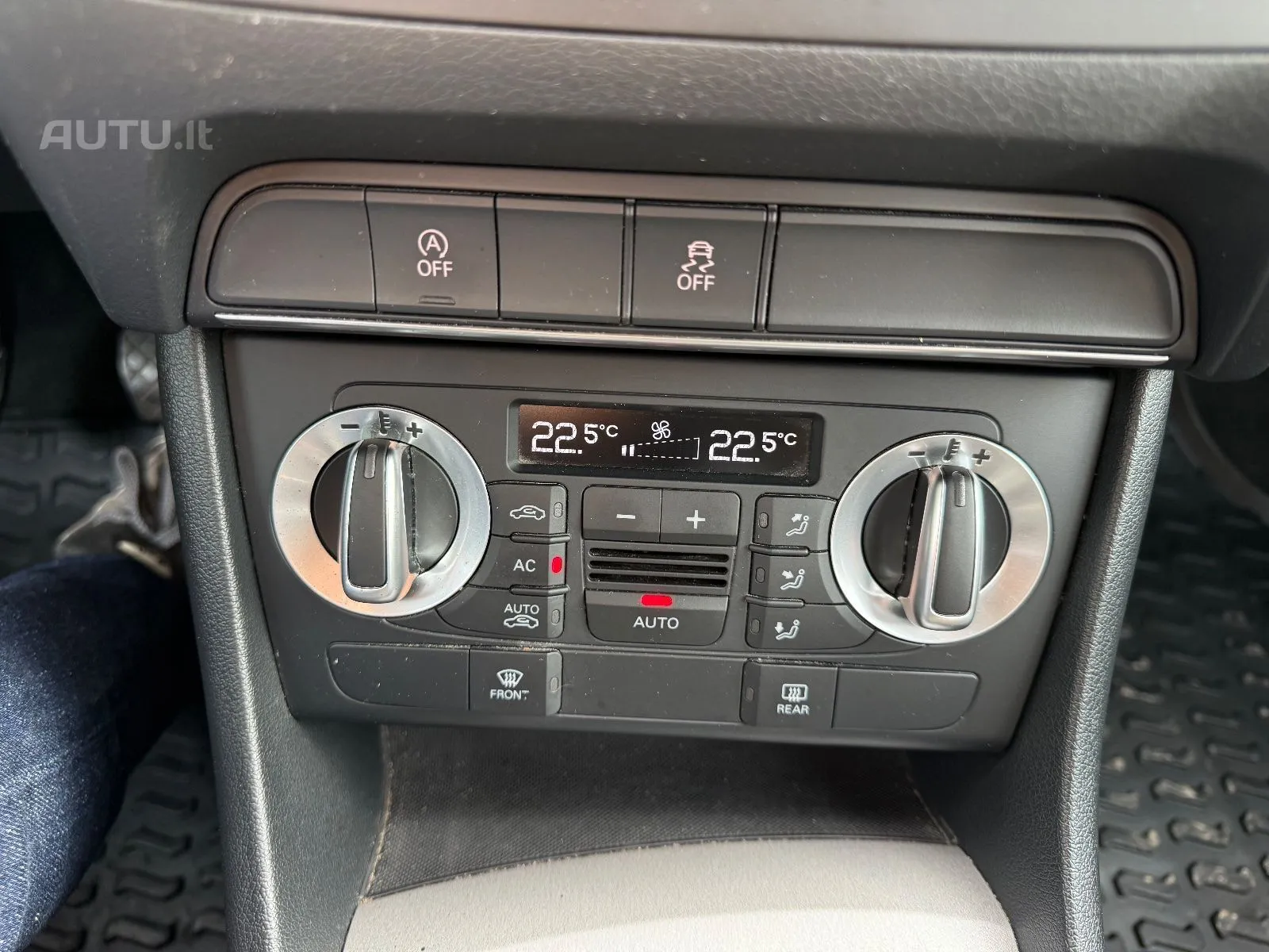 Audi Q3 2012 — nuotrauka 14