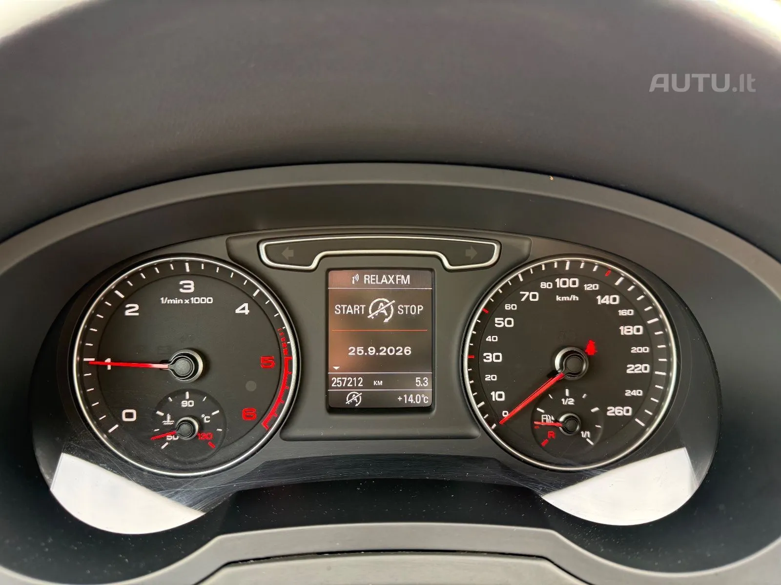 Audi Q3 2012 — nuotrauka 9