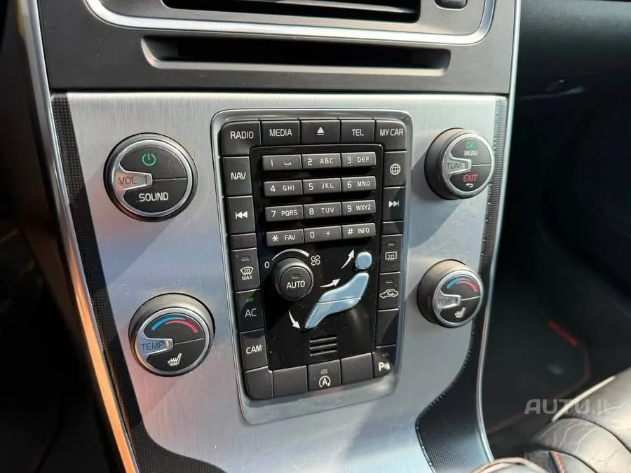Volvo V60 — photo 14